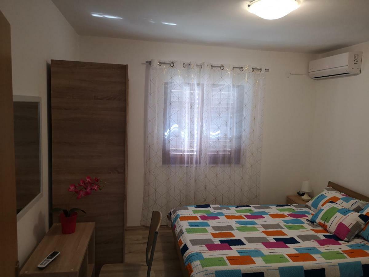 Tomek Apartment 비르 외부 사진