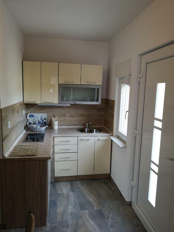 Tomek Apartment 비르 외부 사진